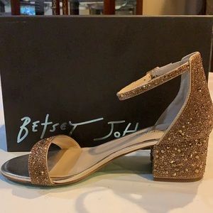 Champagne Gold - Heeled Sandals